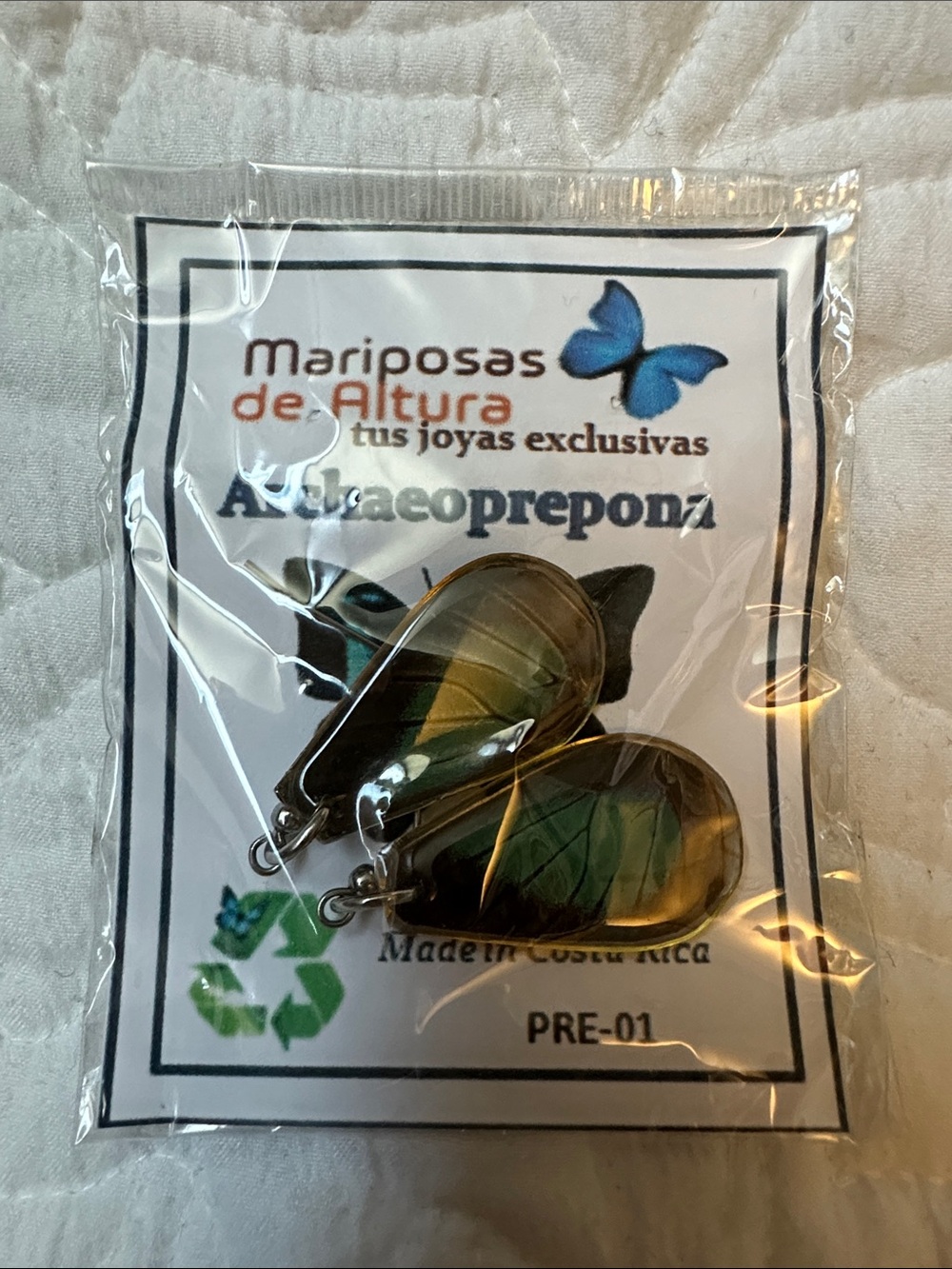 Mariposas de Altura Green Teardrop Butterfly Wing Earrings